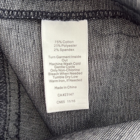 Talbots Navy Denim A-Line Skirt w/Criss Cross Front. Back Zipper Size 16 - Picture 8 of 10